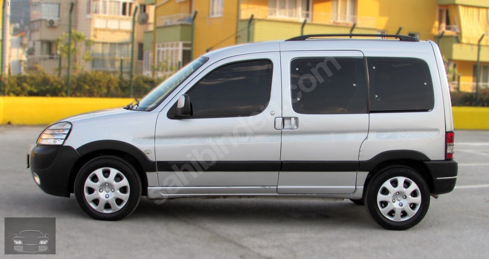 PEUGEOT PARTNER 1.6 HDI ADVENTURE - Foto 5