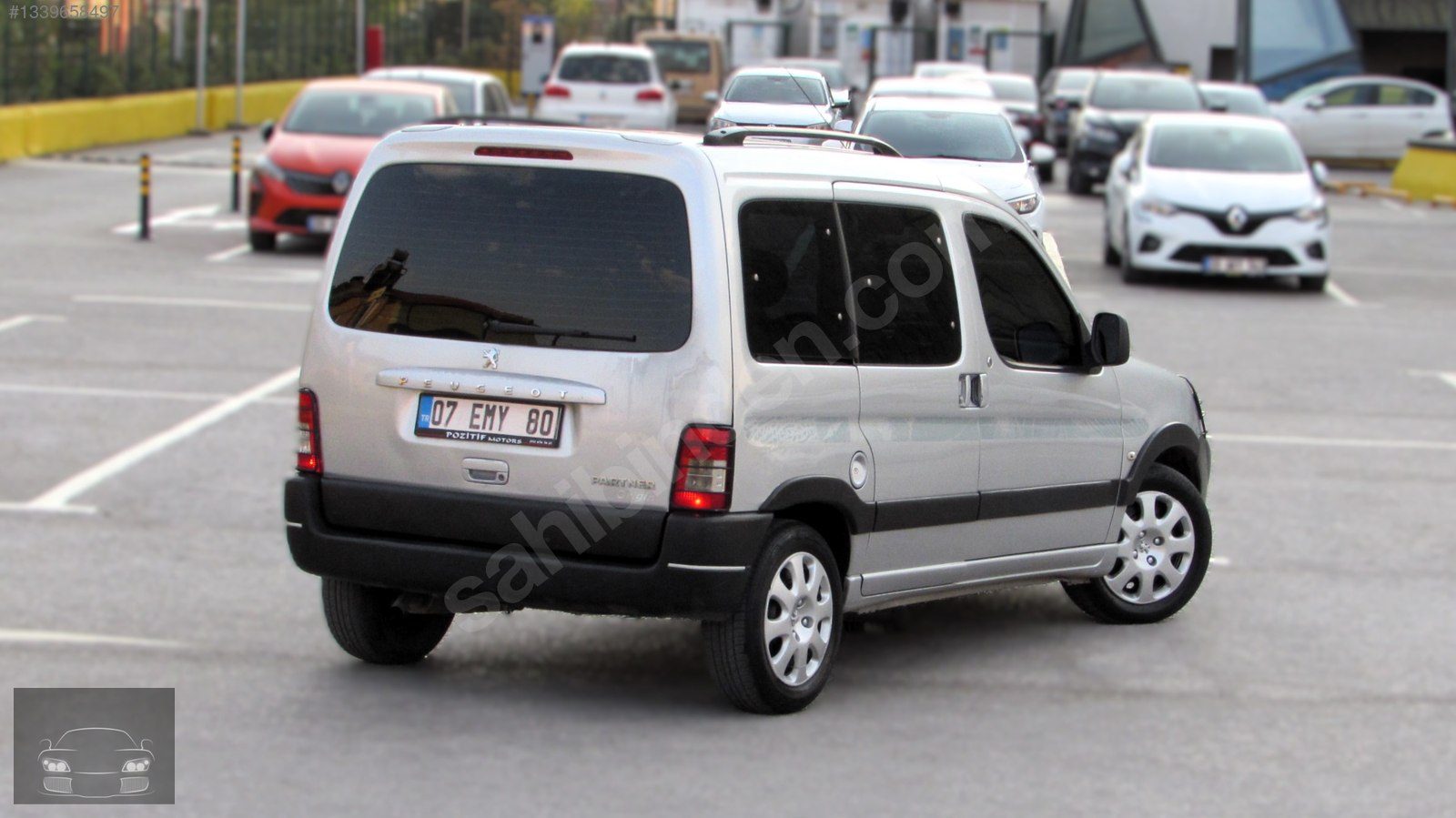 PEUGEOT PARTNER 1.6 HDI ADVENTURE - Foto 8