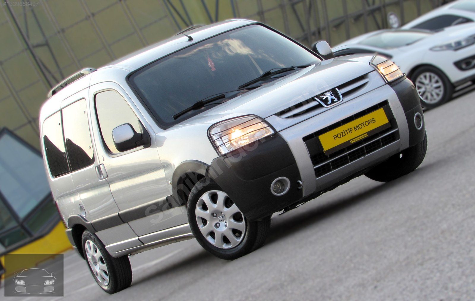 PEUGEOT PARTNER 1.6 HDI ADVENTURE - Foto 10