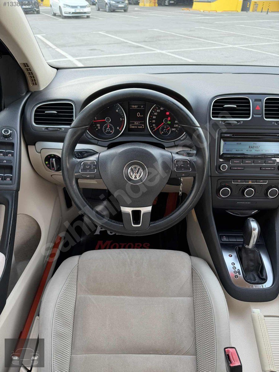 VOLKSWAGEN GOLF 1.6 TDI COMFORTLINE - Foto 22